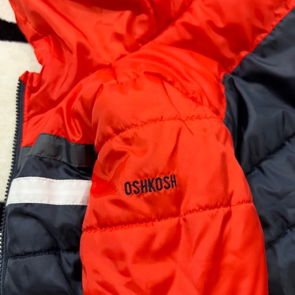 OshKosh B’Gosh Toddler Puffer Hooded Jacket - 24m - Picture 8 of 10